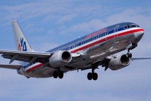American.Airlines.Boeing.737-800.YUL.2009